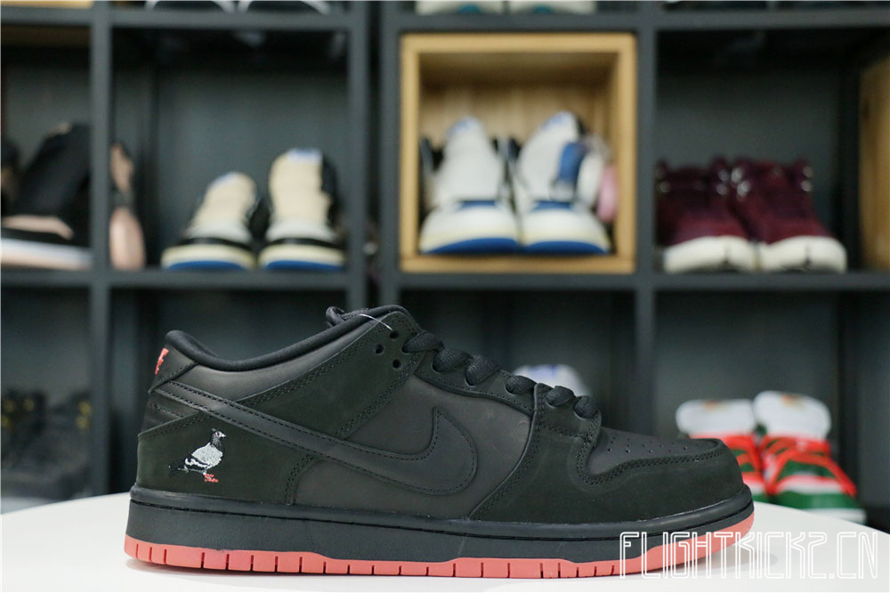 Nike SB Dunk Low Black Pigeon