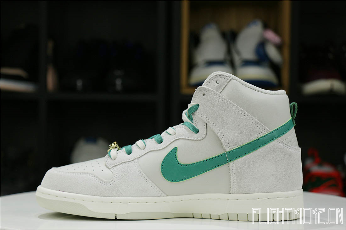 Nike Dunk High First Use Sail