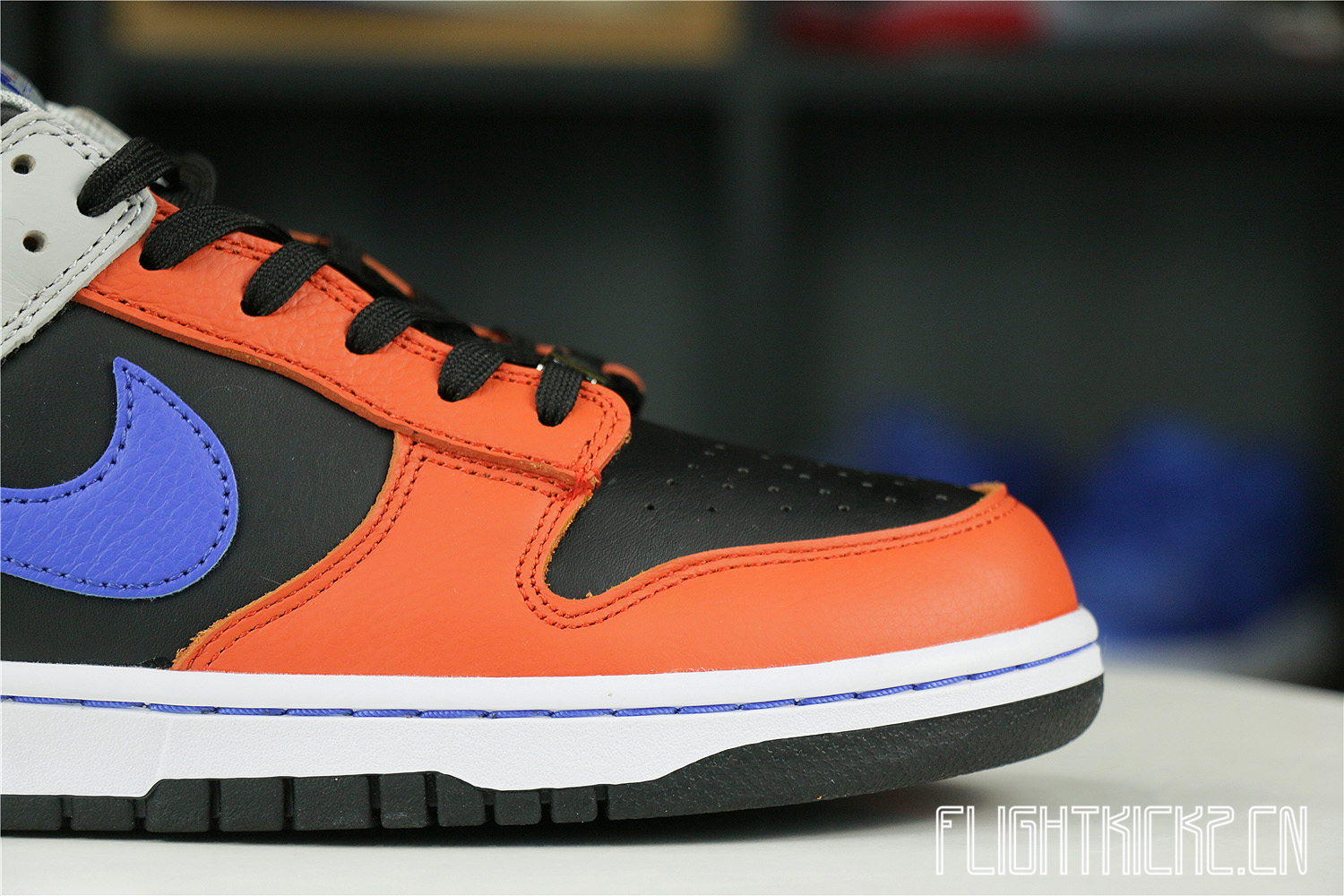 Nike Dunk Low EMB NBA 75th Anniversary Knicks