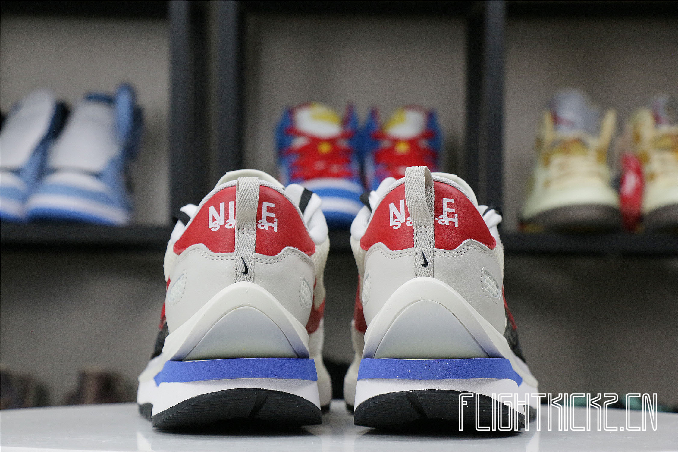 Sacai x Nike Vaporwaffle Sport Fuchsia Game Royal (LN5 A1)