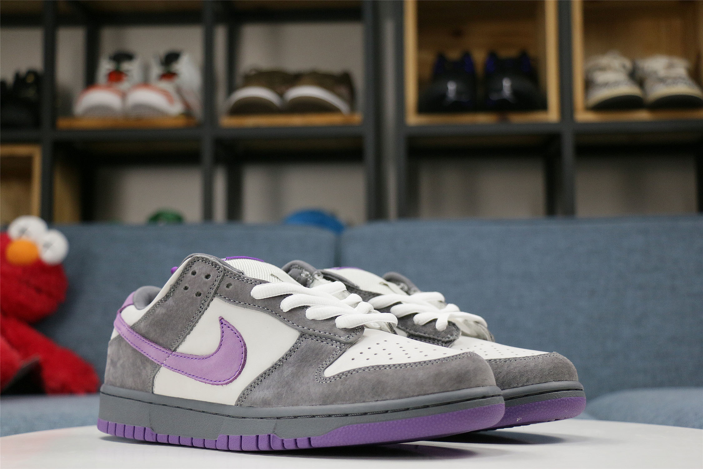 Nike Dunk SB Low Purple Pigeon