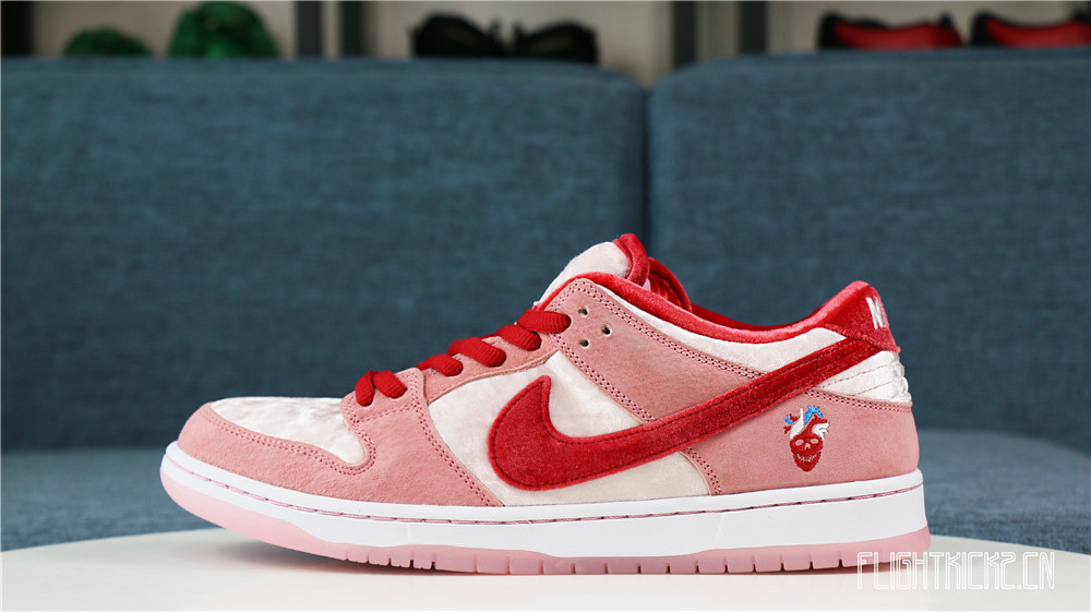 Nike SB Dunk Low StangeLove(LN5 A1 Batch)