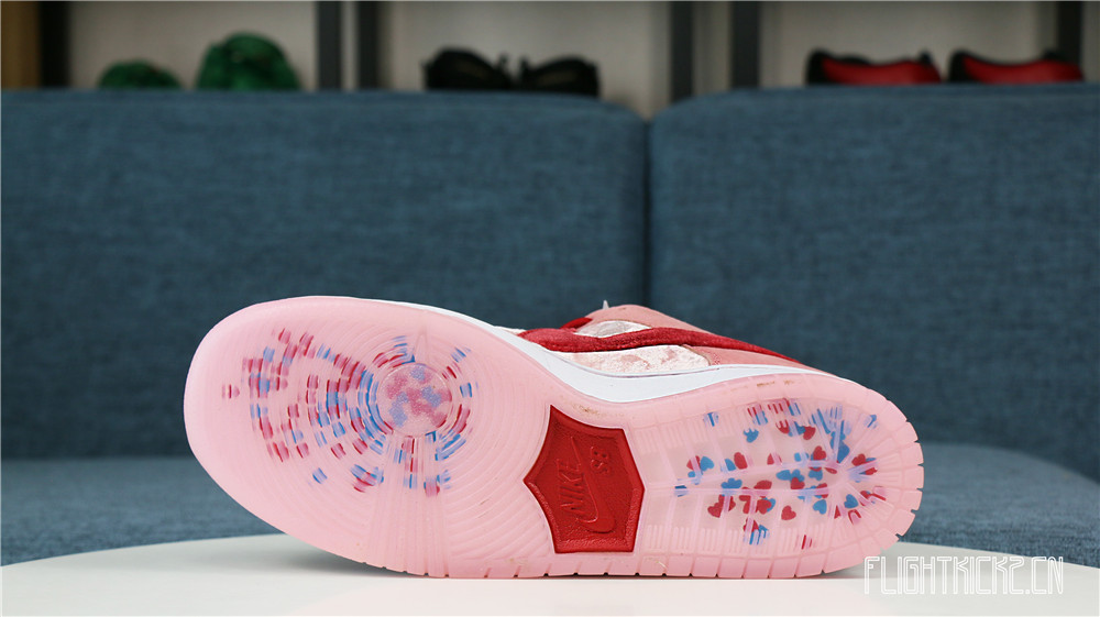 Nike SB Dunk Low StangeLove(LN5 A1 Batch)