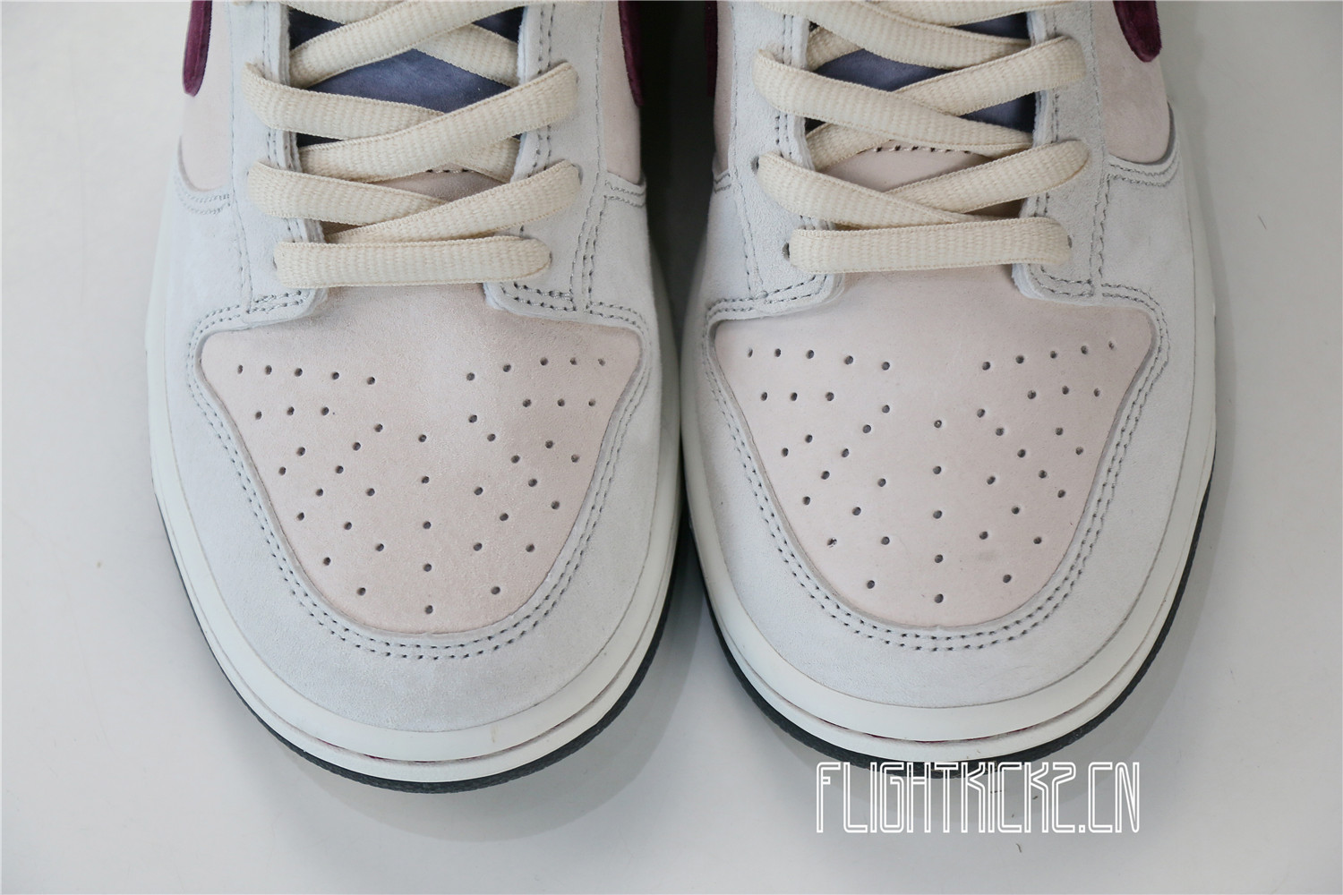 Otomo Katsuhiro x Nike SB Dunk Low Steamboy OST Dark Red Blue