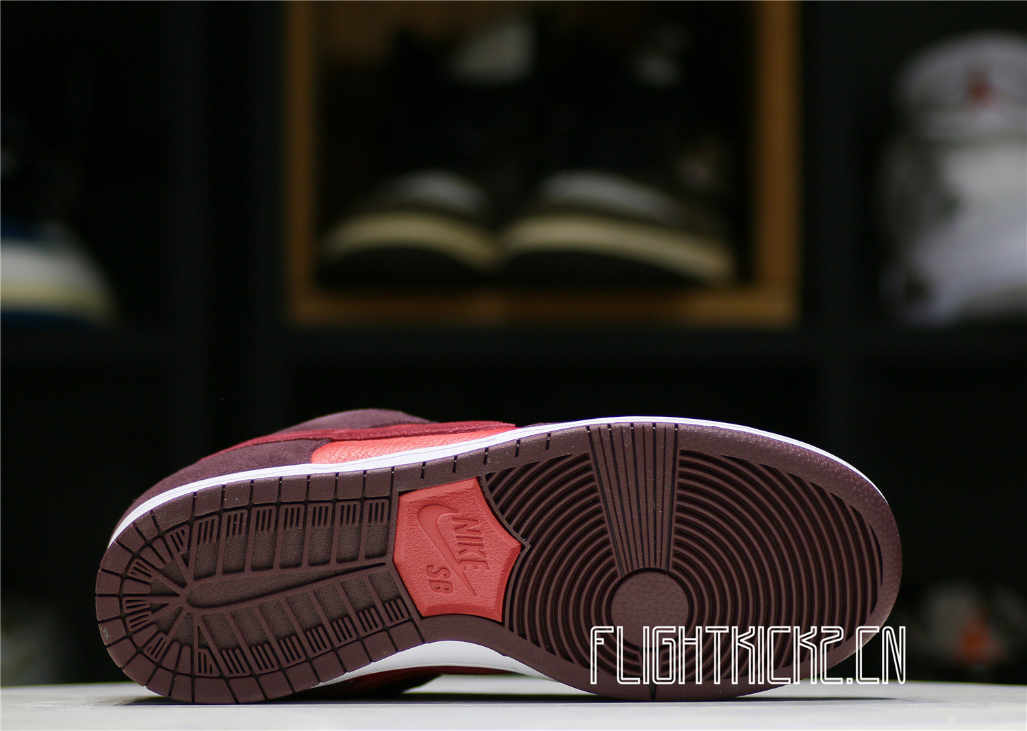 Nike SB Dunk Low Cherry