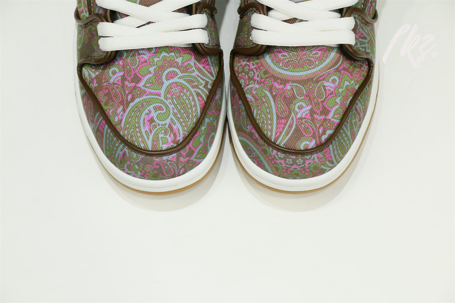 Nike SB Dunk Low Pro Paisley Brown