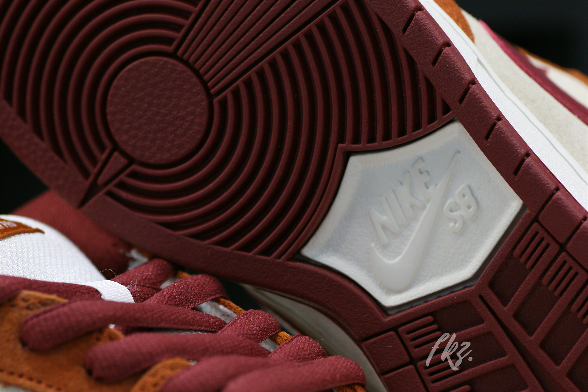 Nike SB Dunk Low Pro Dark Russet Cedar 2019