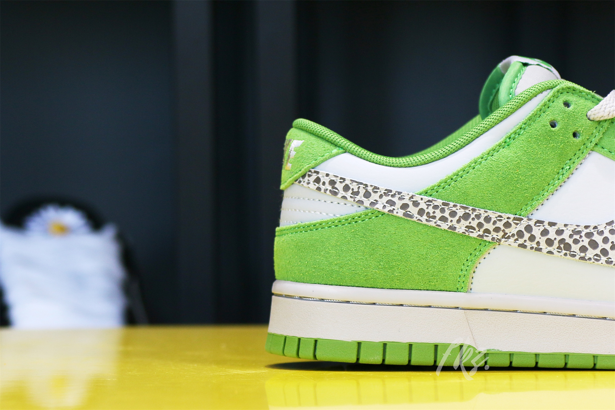 Nike Dunk Low AS Safari Swoosh Chlorophyll