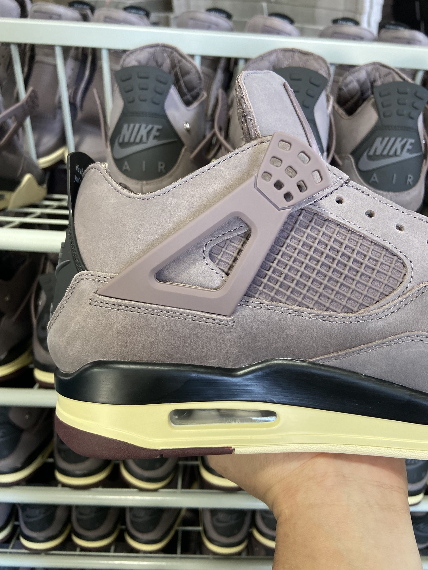 A Ma Maniére x Air Jordan 4 Retro ‘Violet Ore’ 2022 (LN5 A1 Batch)