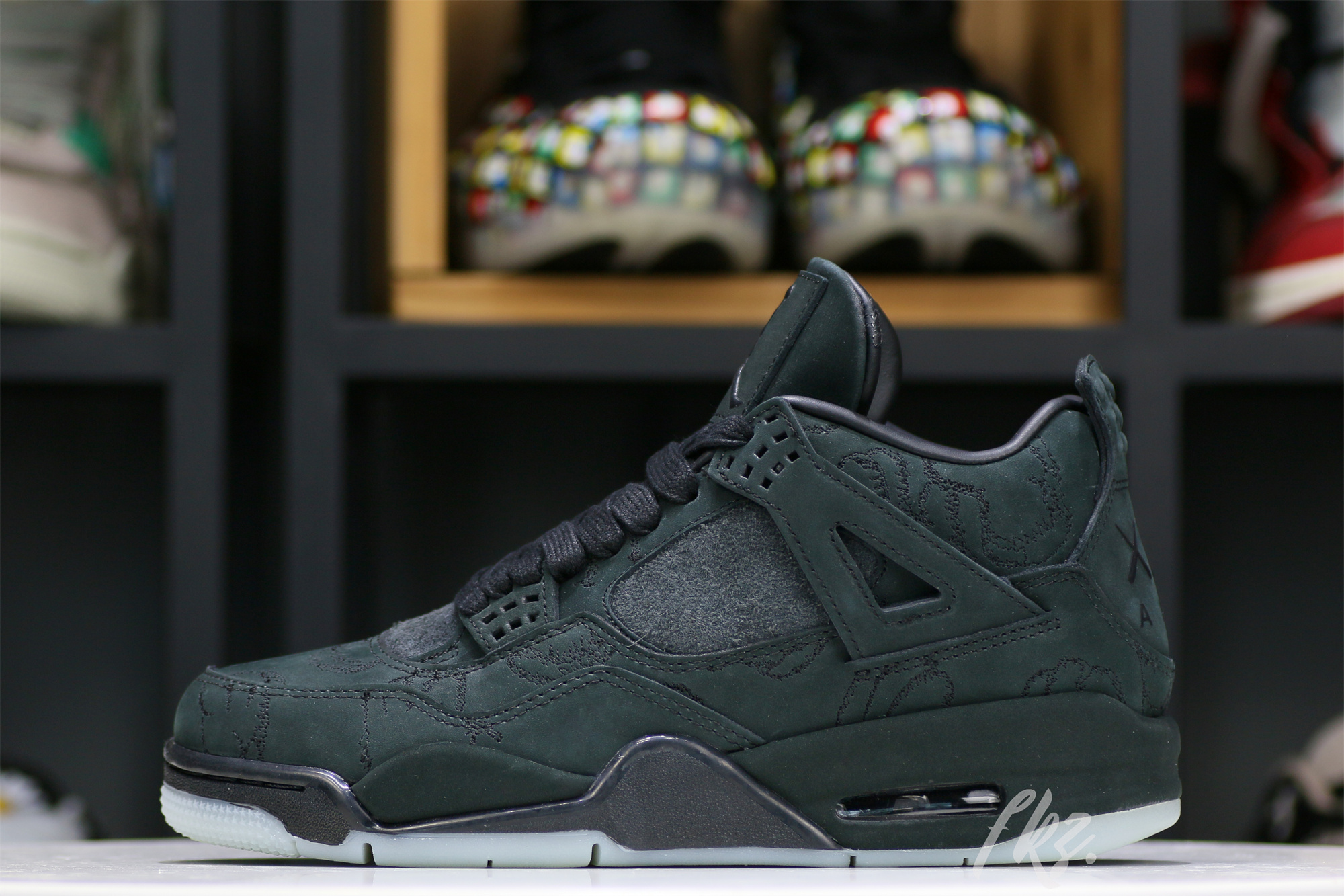 Kaws X Air Jordan 4 Retro Black 2017( Ln5 A1 Batch)