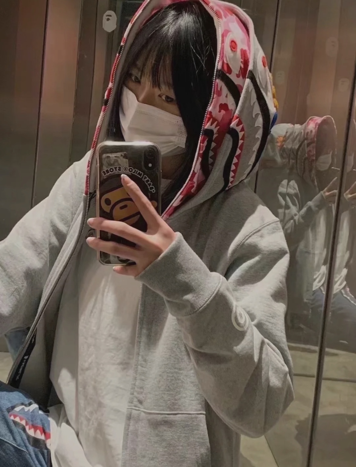 BAPE co-branded tiger head shark gray and pink double hoodie