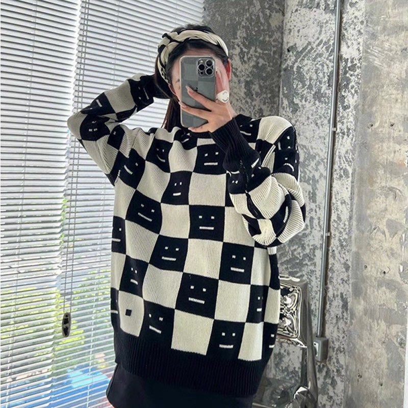 22S SACNE STUDIOS Checkerboard Square Smiley Crew Neck Sweater