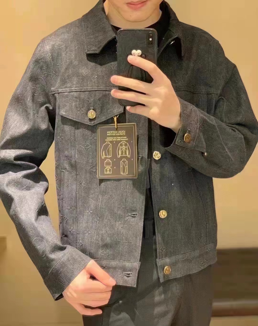 L– three-dimensional presbyopic denim jacket