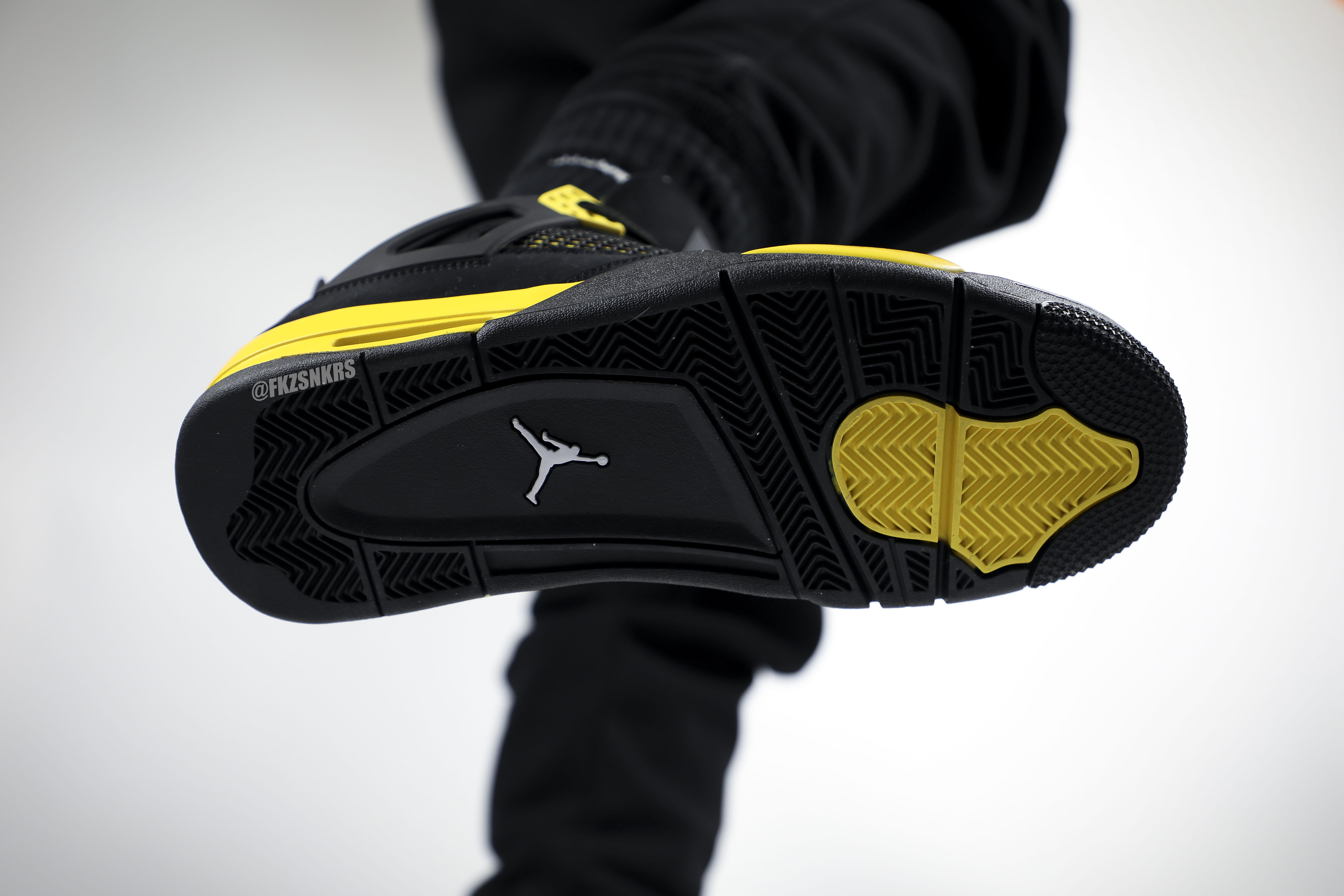 Air Jordan 4 Retro Thunder 2023 (LN5 A1 Batch)