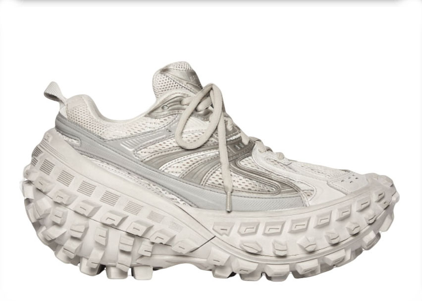 Balenciag* Defender Beige