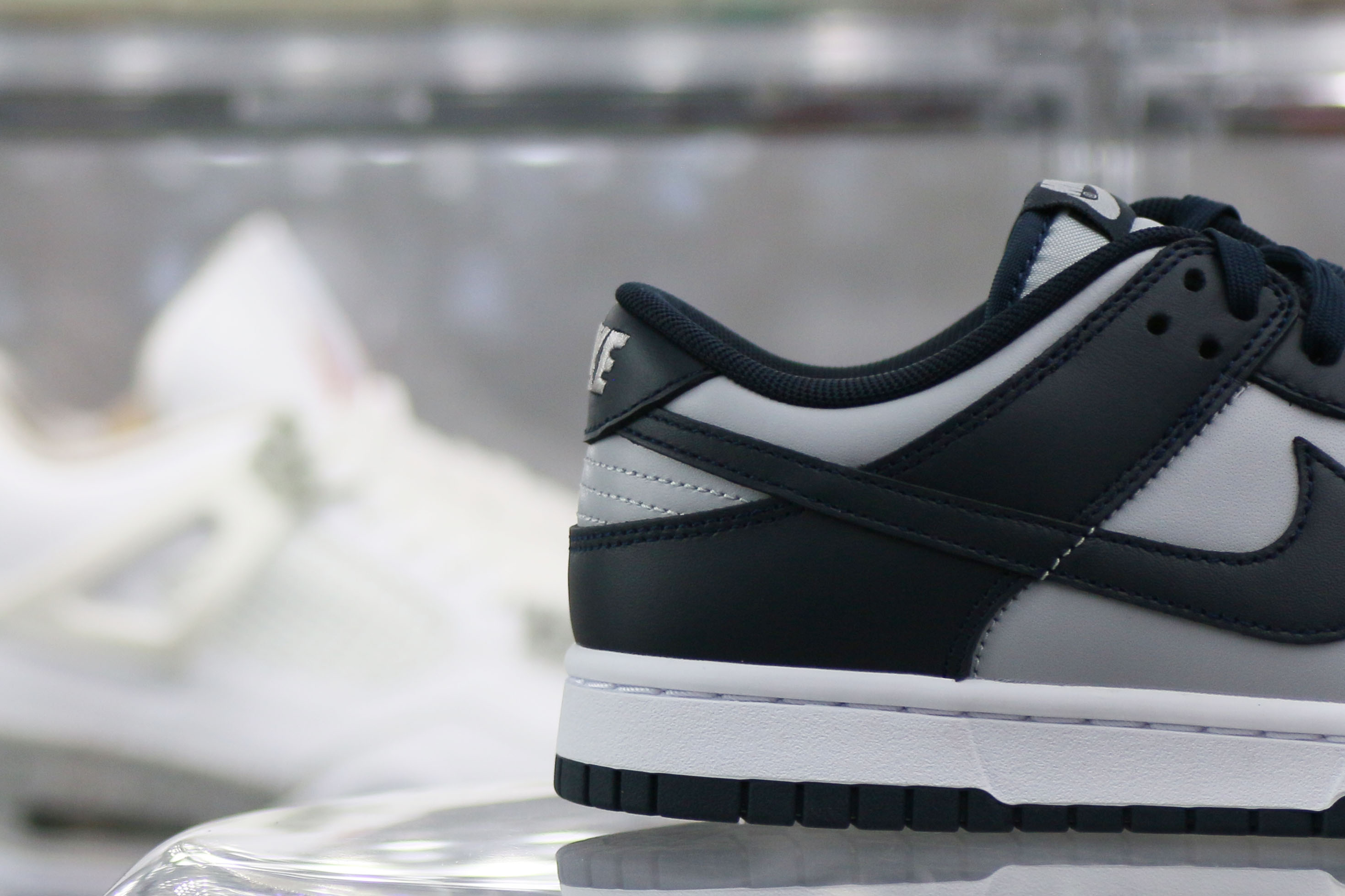 Nike Dunk Low Georgetown