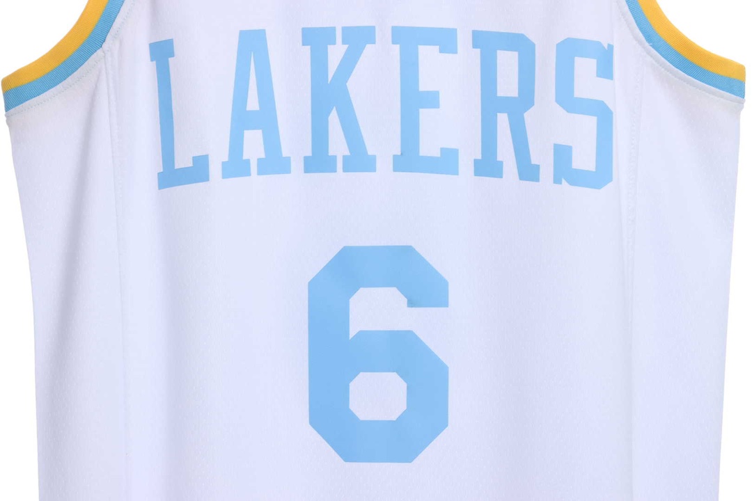 Lakers 23 season retro No. 6 jersey