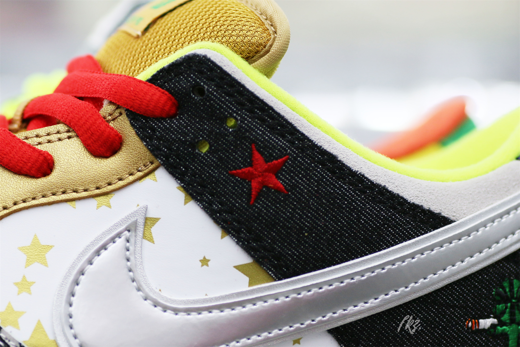 Nike SB Dunk Low What The Dunk