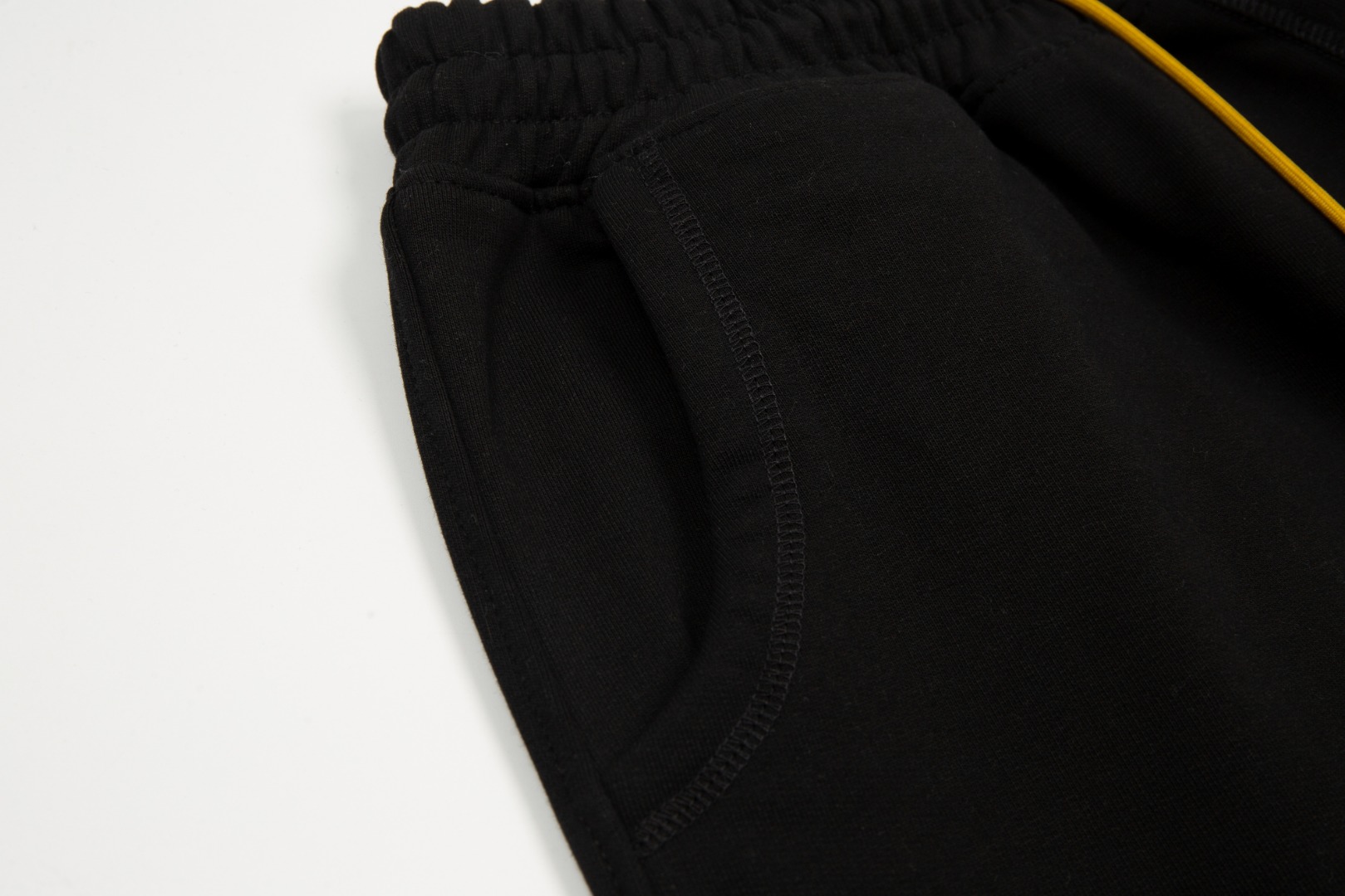 Rhud3 2023ss men’s and women’s classic 4-color mother flower shorts