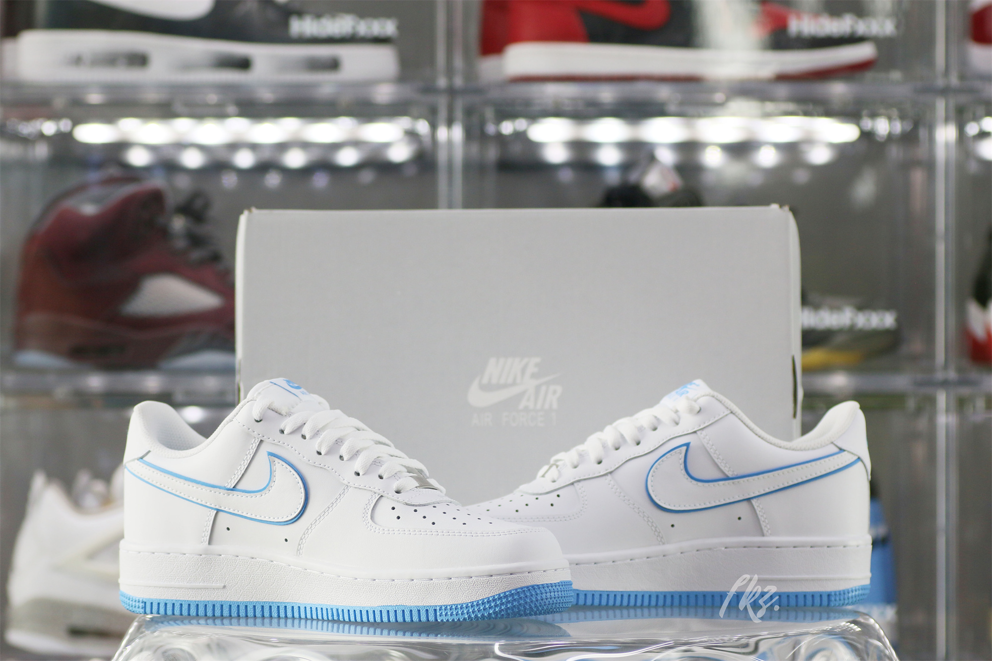 Nike Air Force 1 ’07 Low White University Blue Sole