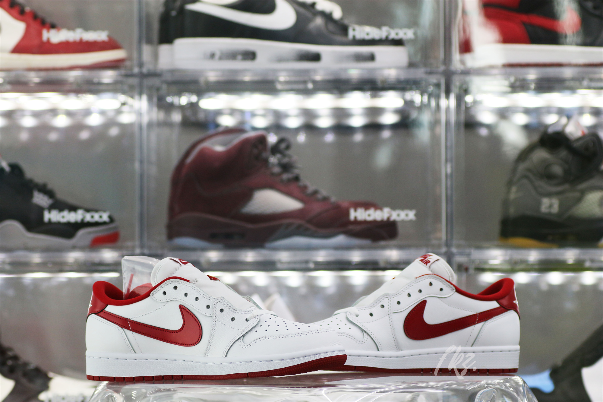 Air Jordan 1 Retro Low White Varsity Red