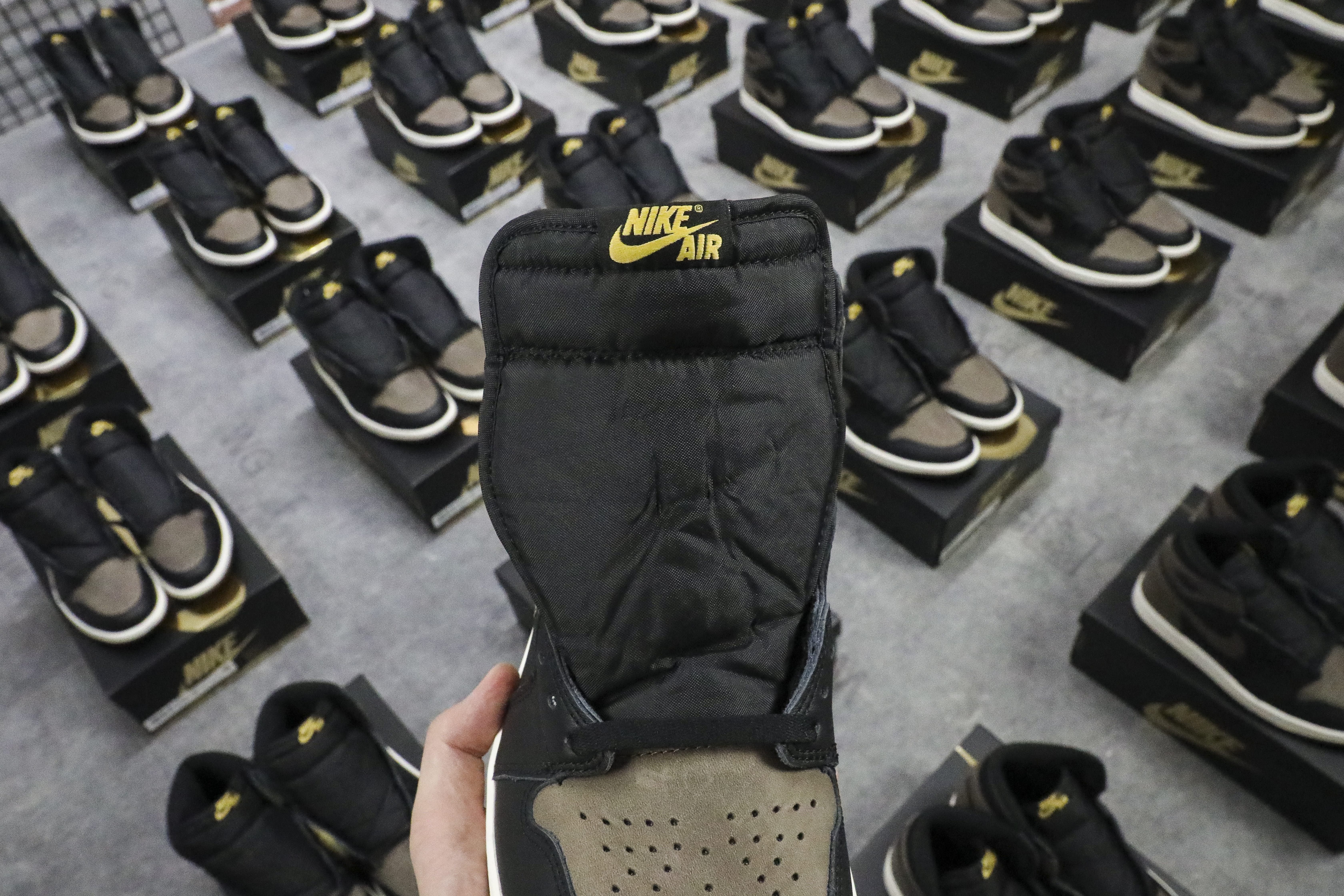 Air Jordan 1 Retro High OG Palomino (LN5 A1 Batch)