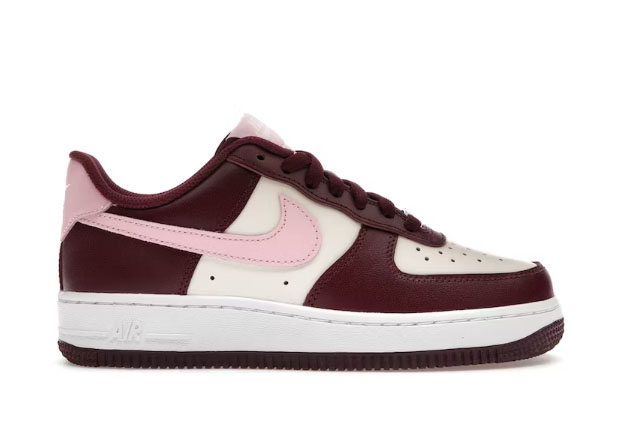 Nike Air Force 1 Low ’07 Valentine’s Day (2023)