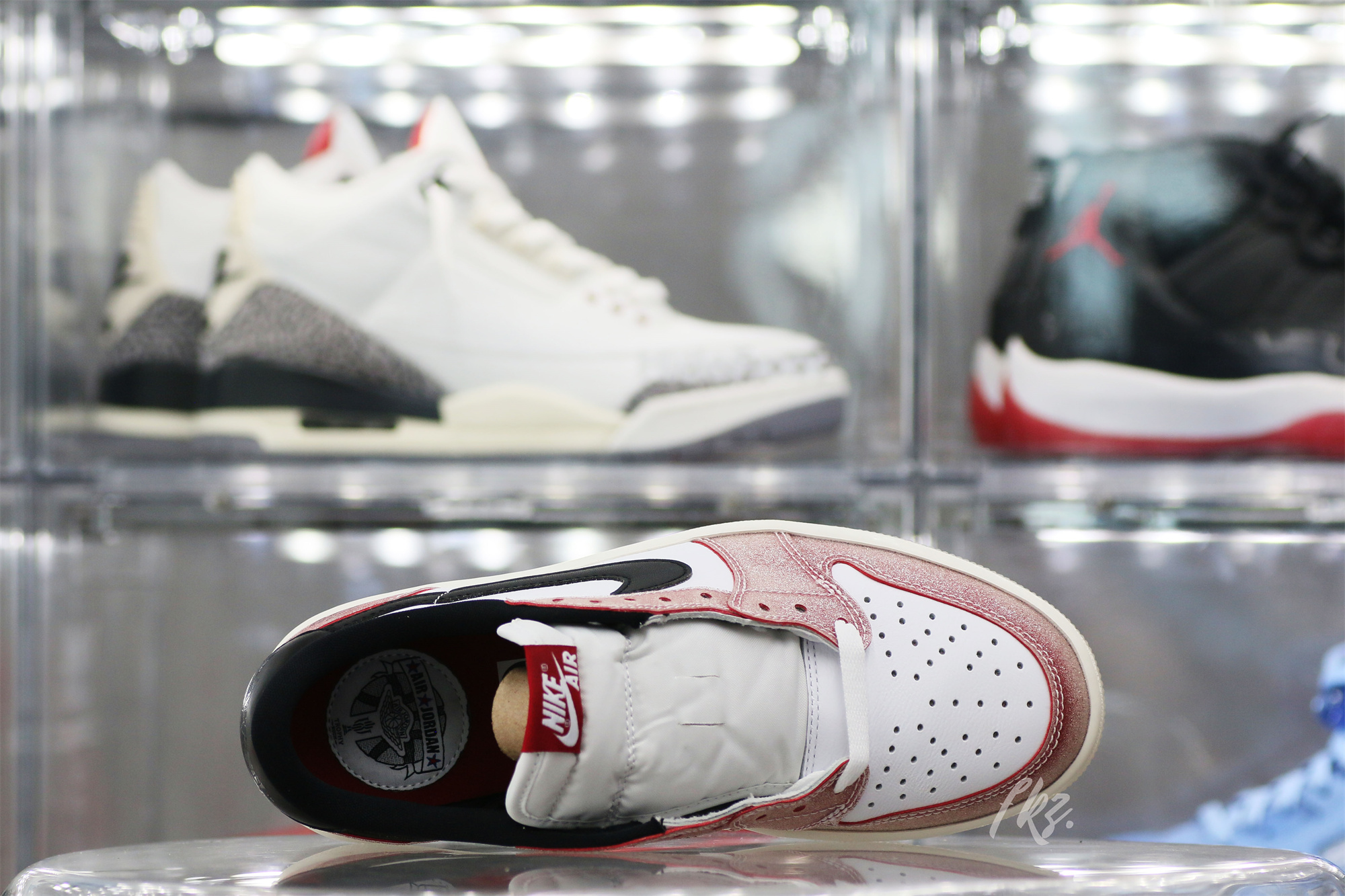 Trophy Room x Air Jordan 1 OG Low 2023