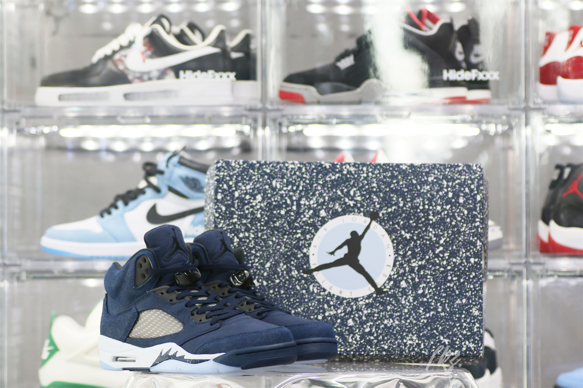 Nike Air Jordan 5 “Midnight Navy”