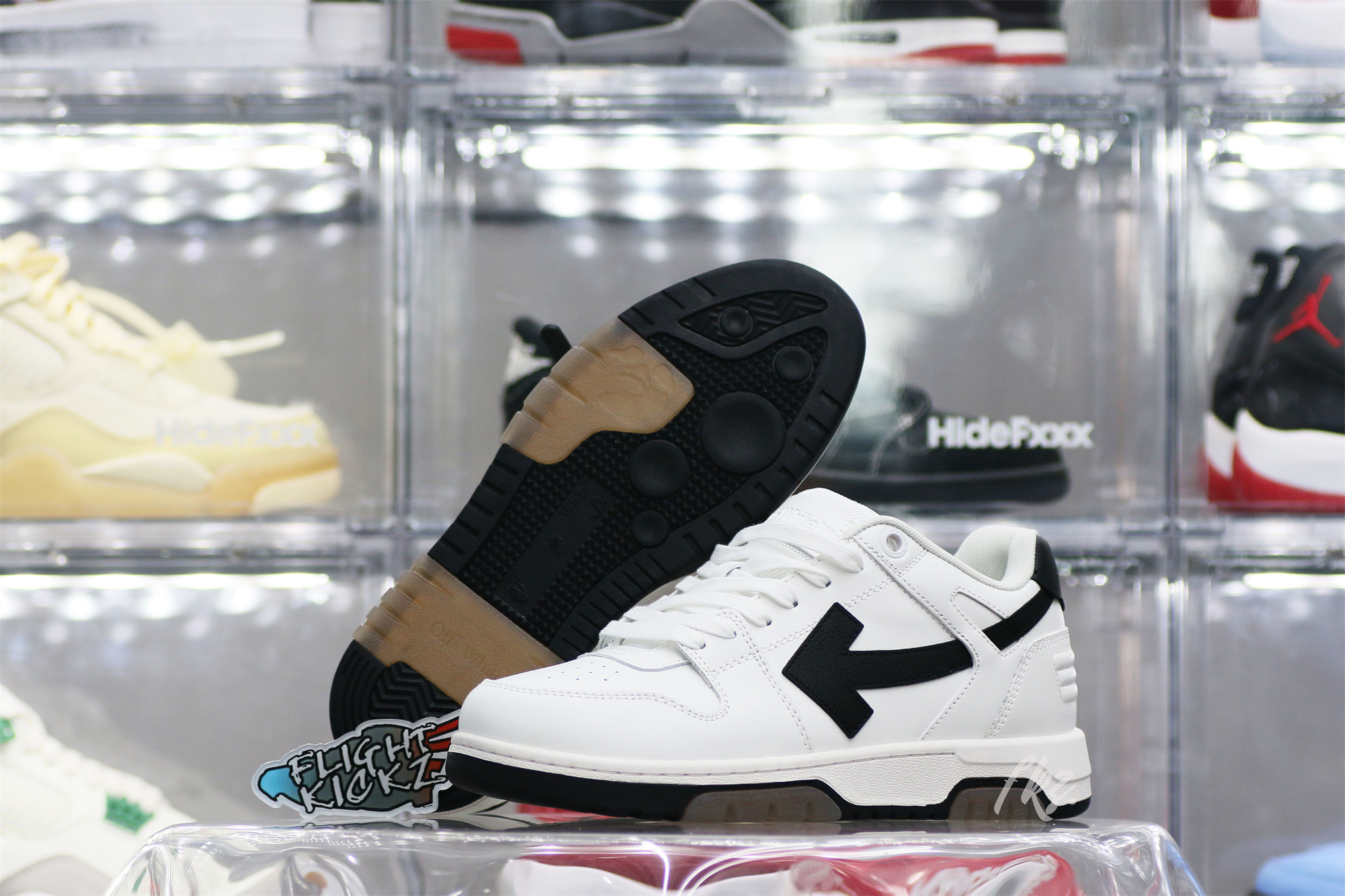 OFF-WHITE White & Black ‘Out Of Office’ Sneakers