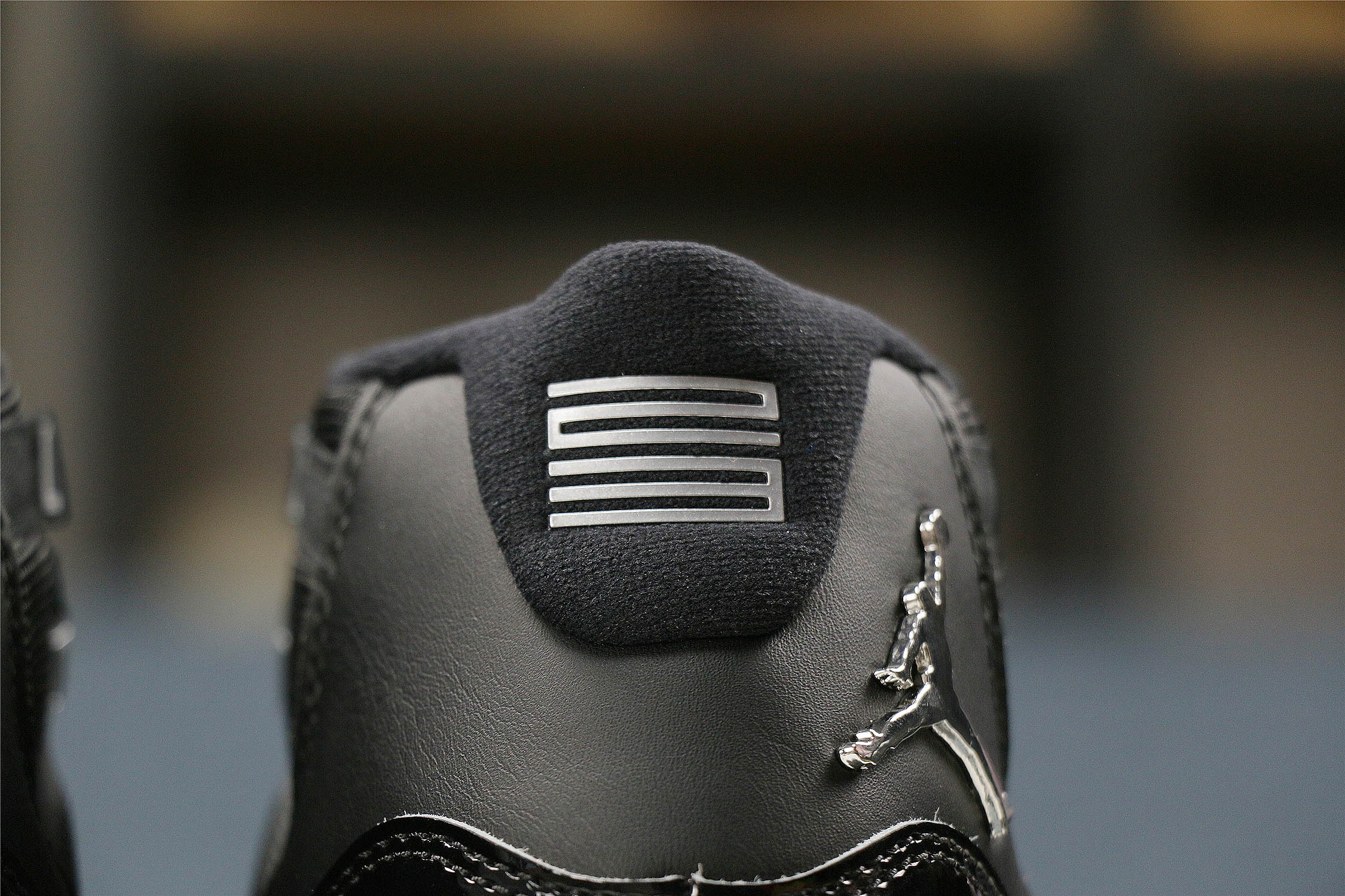 Air Jordan 11 Retro Jubilee 25th Anniversary (Ln5 A1)