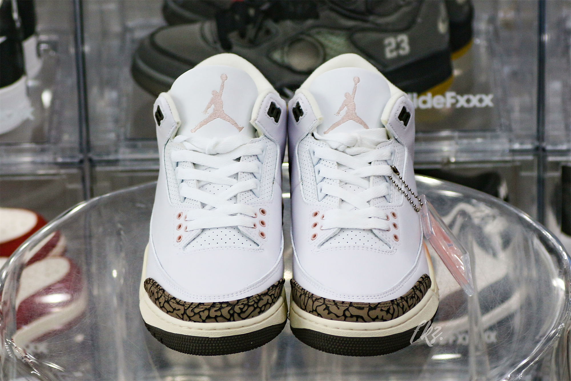Air Jordan 3 Retro Neapolitan Dark Mocha