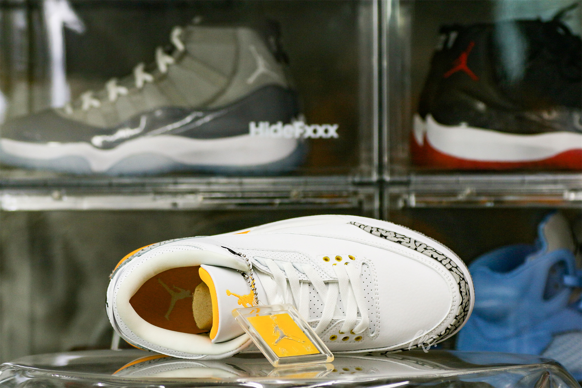 Air Jordan 3 Retro Laser Orange 2020