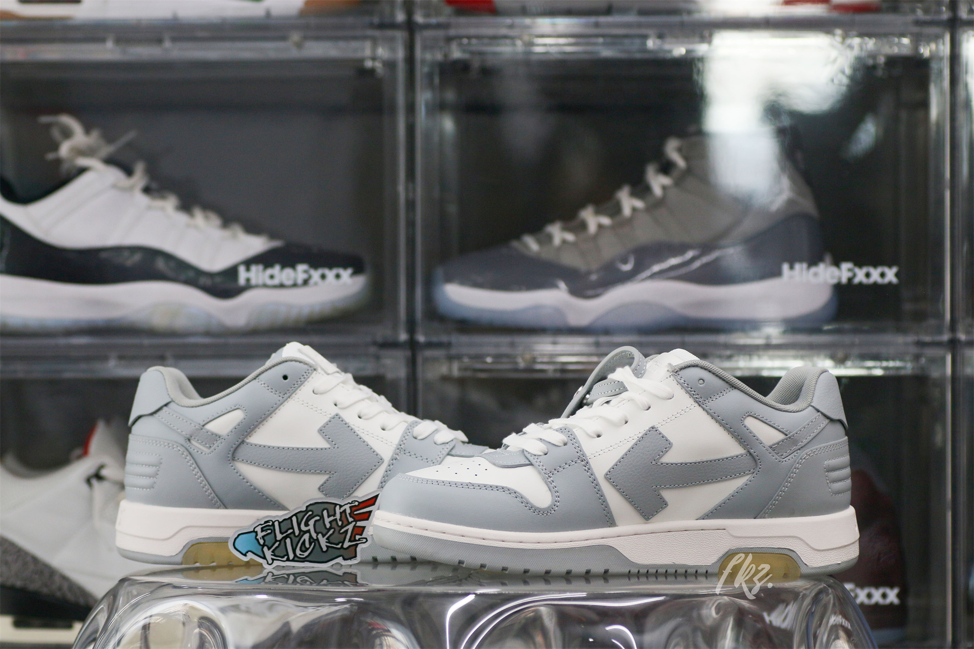 OFF-WHITE White & Gray Out Of Office Sneakers