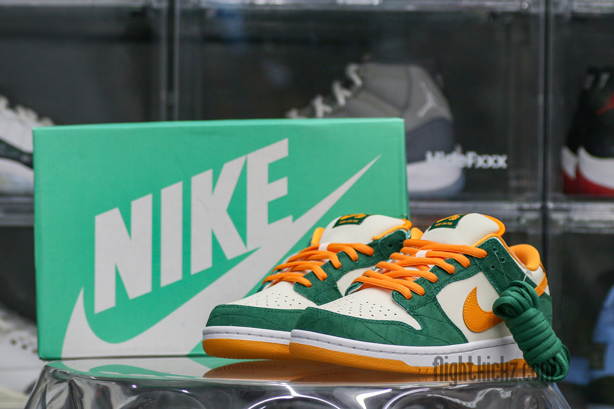 Nike SB Dunk Low Legion Pine Kumquat