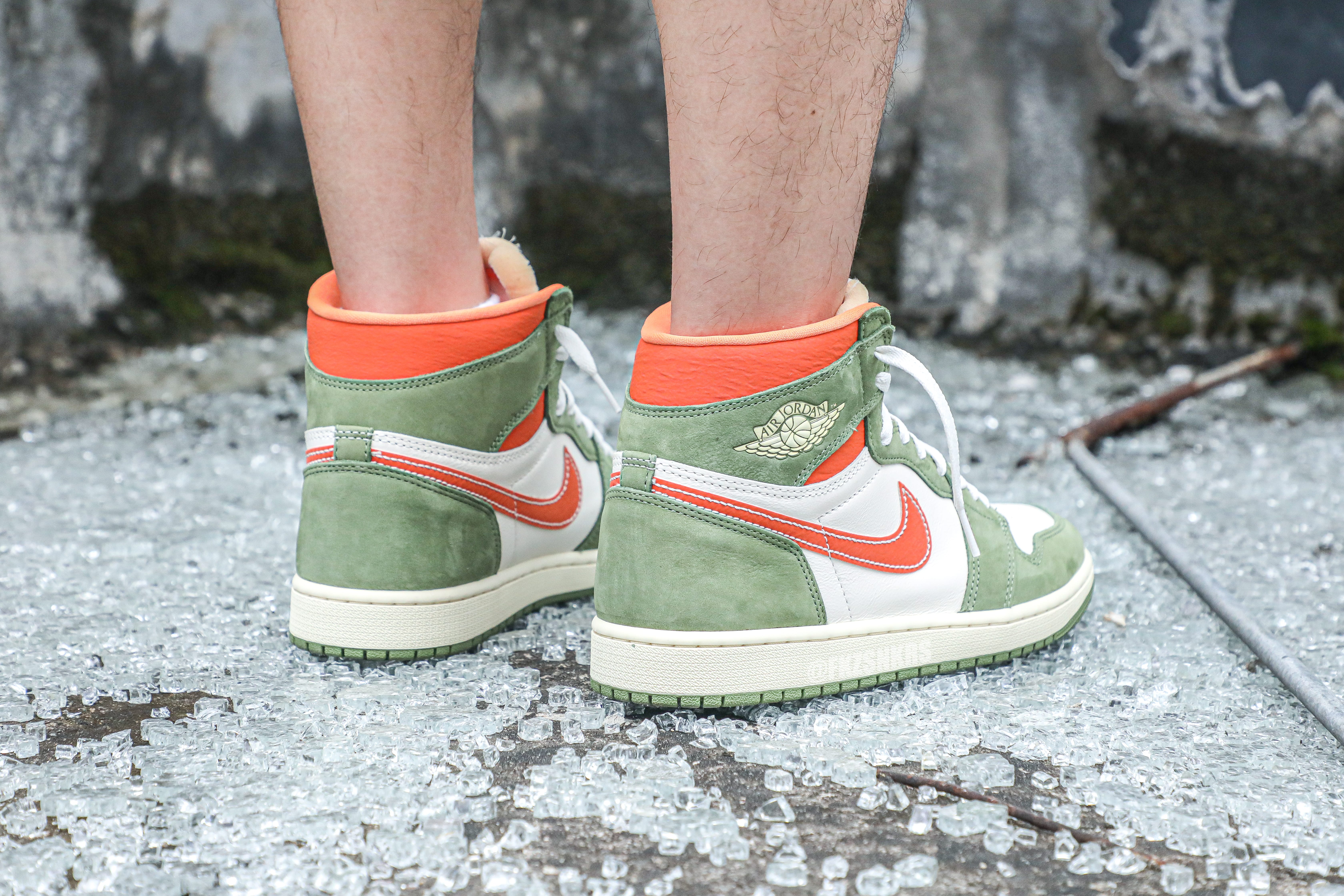 Air Jordan 1 High OG Celadon