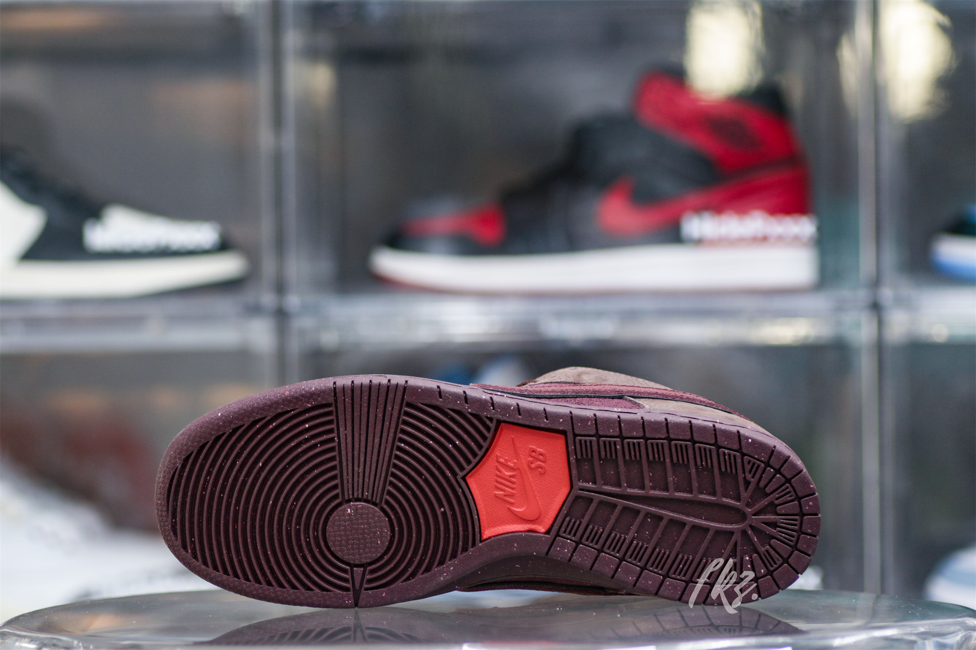 Nike SB Dunk Low Premium “Valentine’s Day”(2024)