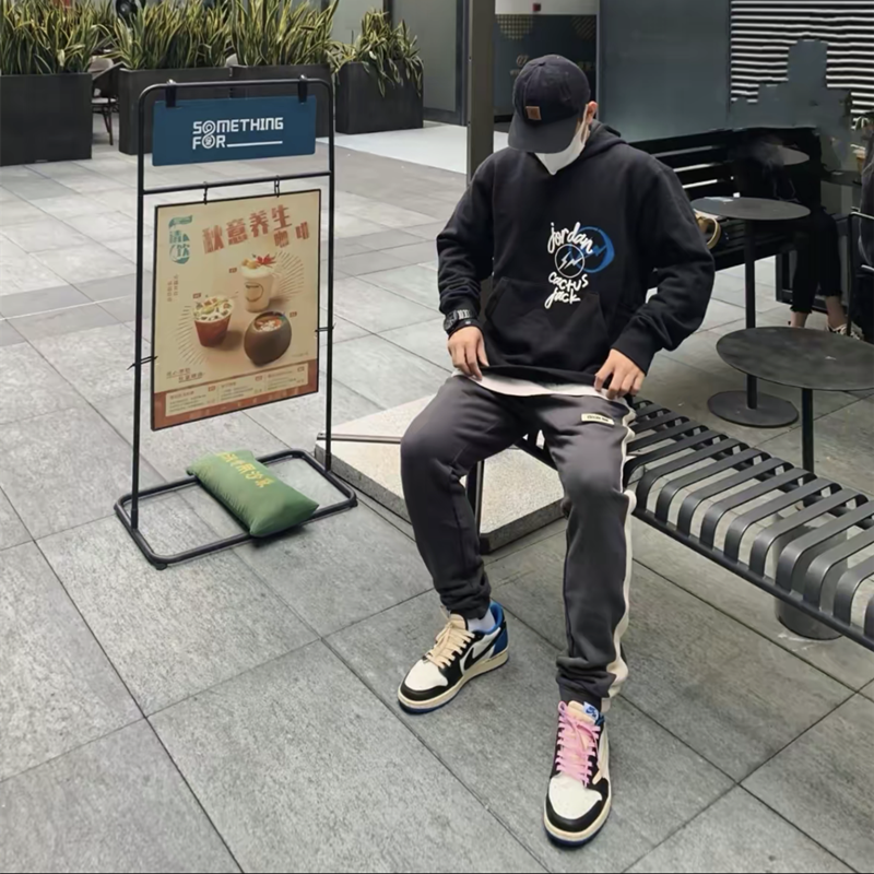 Travis Scott x Jordan x Fragment Design Hoodie