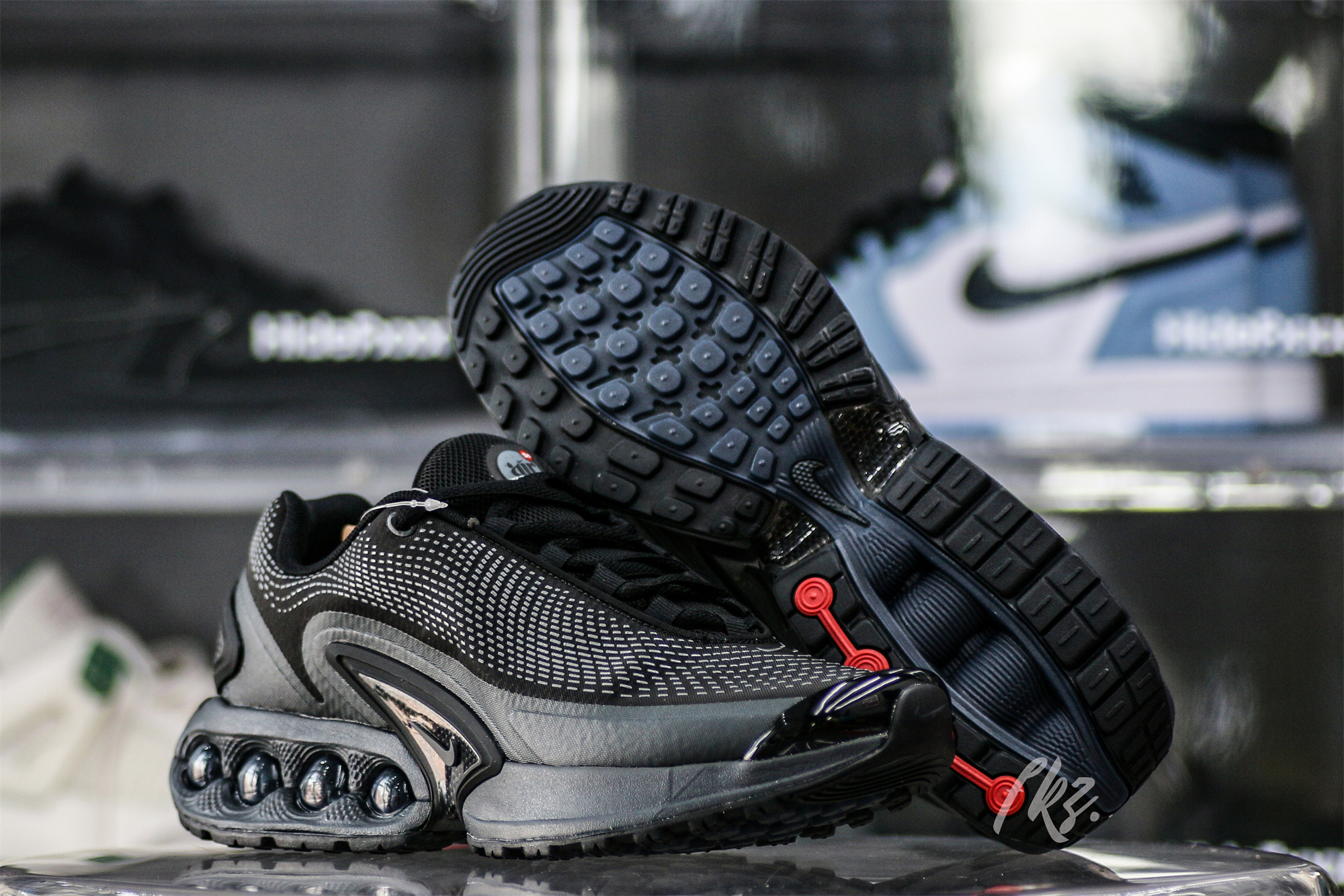 Nike Air Max Dn Black Metallic