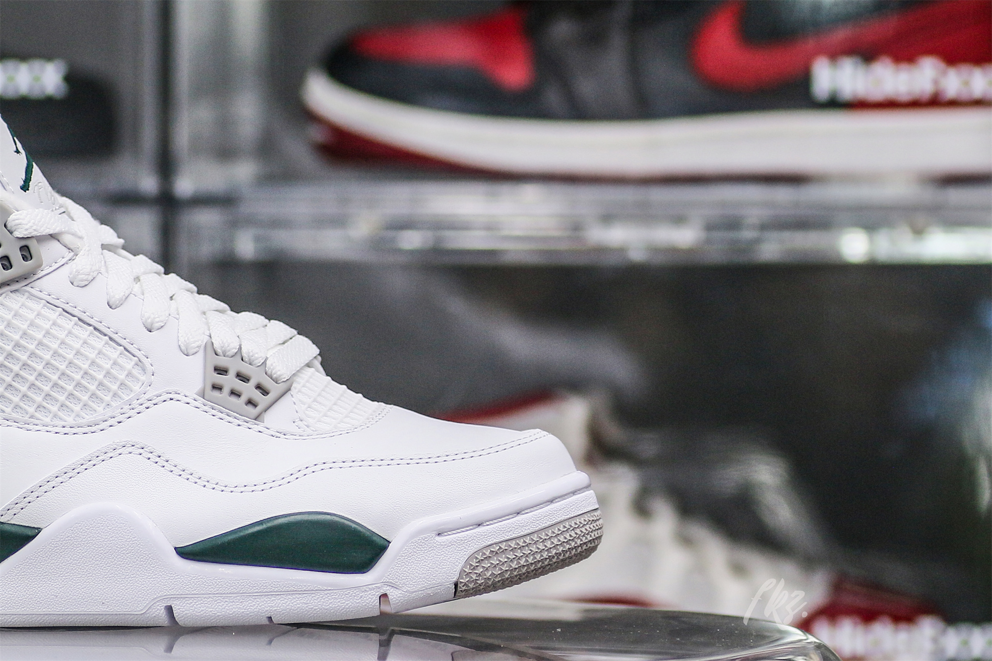 Air Jordan 4 White Oxidized Green Neutral Grey 2024