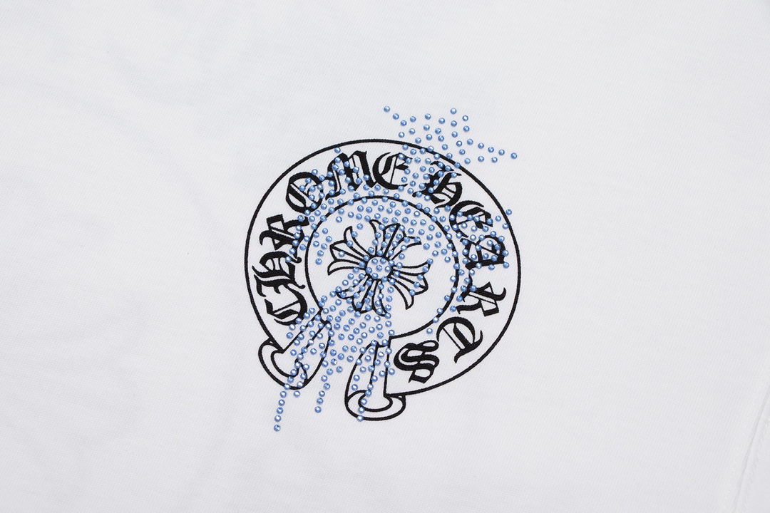 Ch*0me He**ts horse shoe logo pocket t-shirt 2024