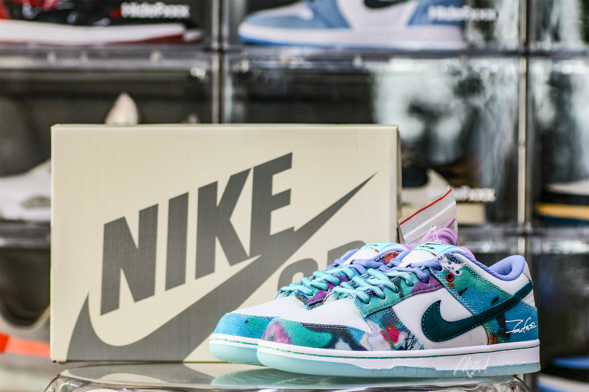 Nike SB Dunk Low Futura Laboratories Bleached Aqua