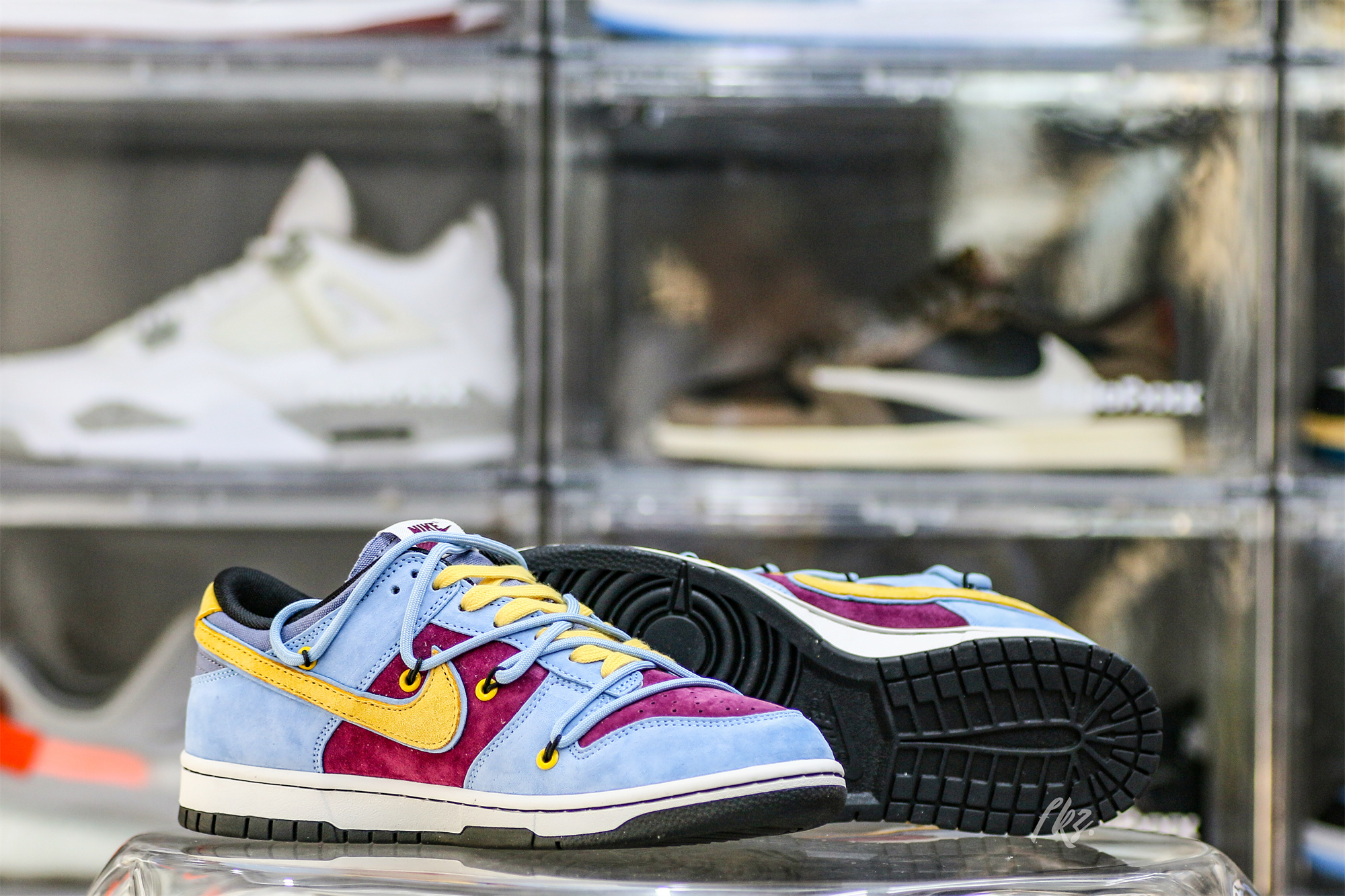 Otomo Katsuhiro x Nike Dunk One Piece Luffy Purple