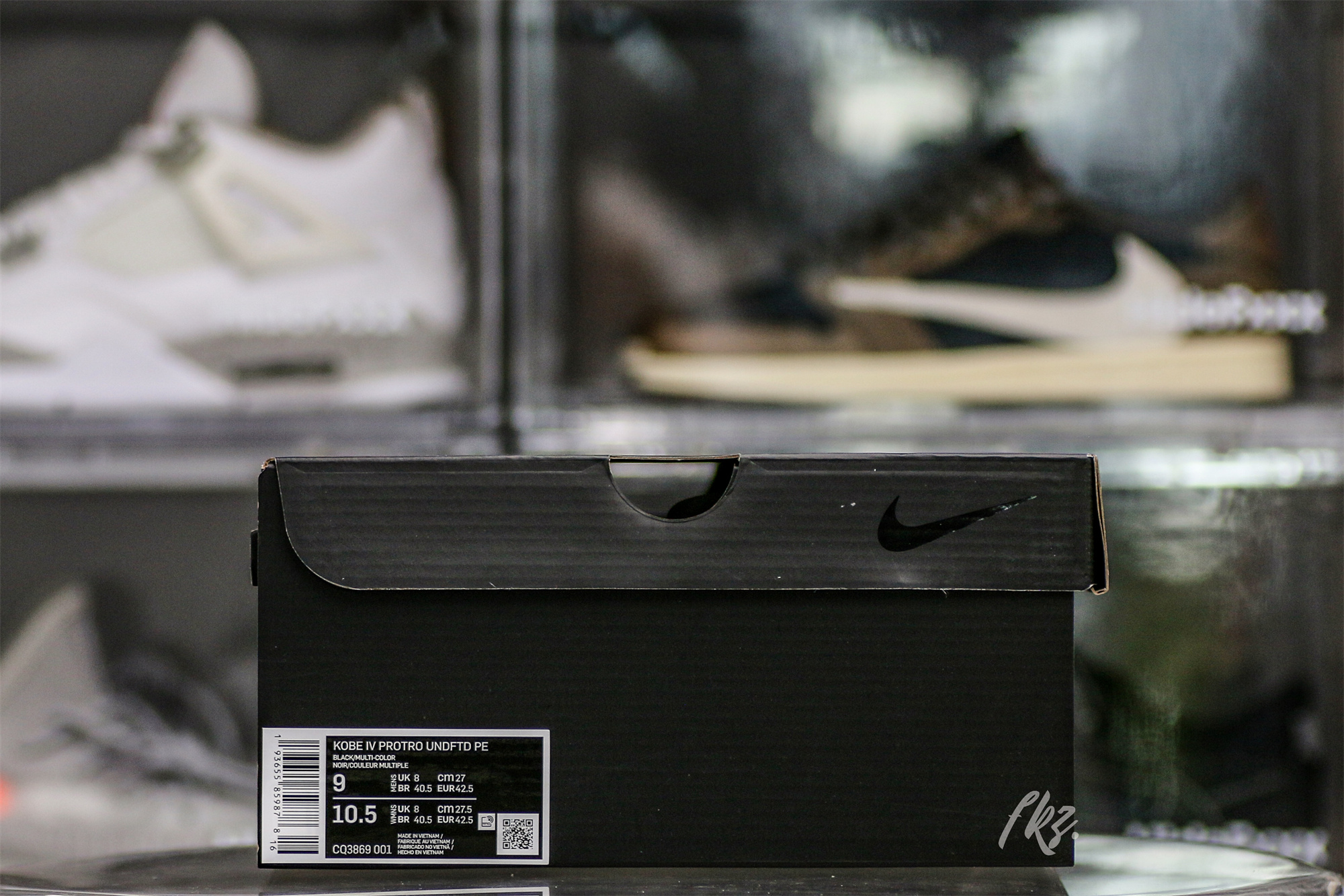 Undefeated X Kobe 4 Protro Black Mamba(A1 Batch)