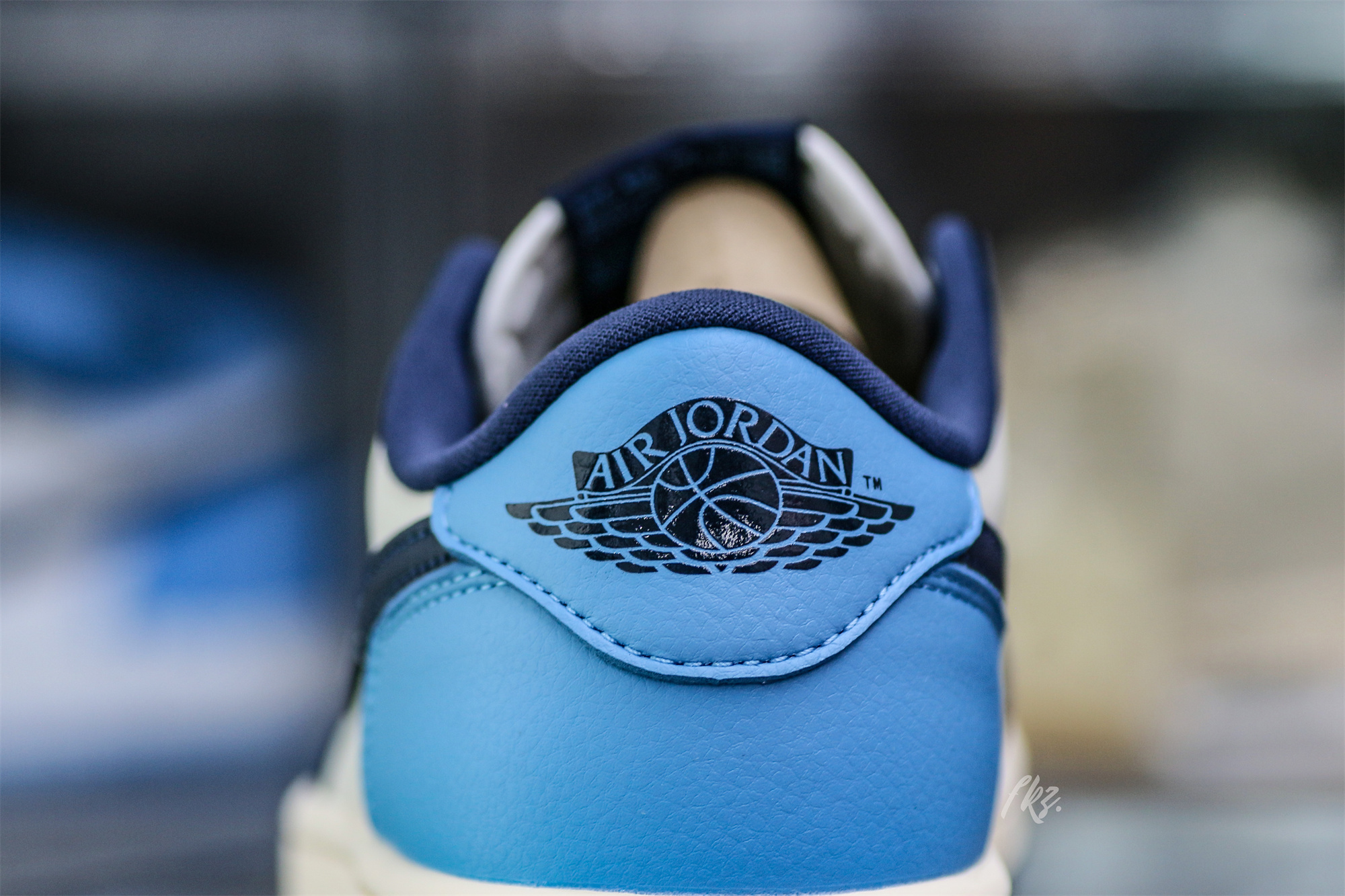 Air Jordan 1 Low OG “Obsidian” UNC 2025