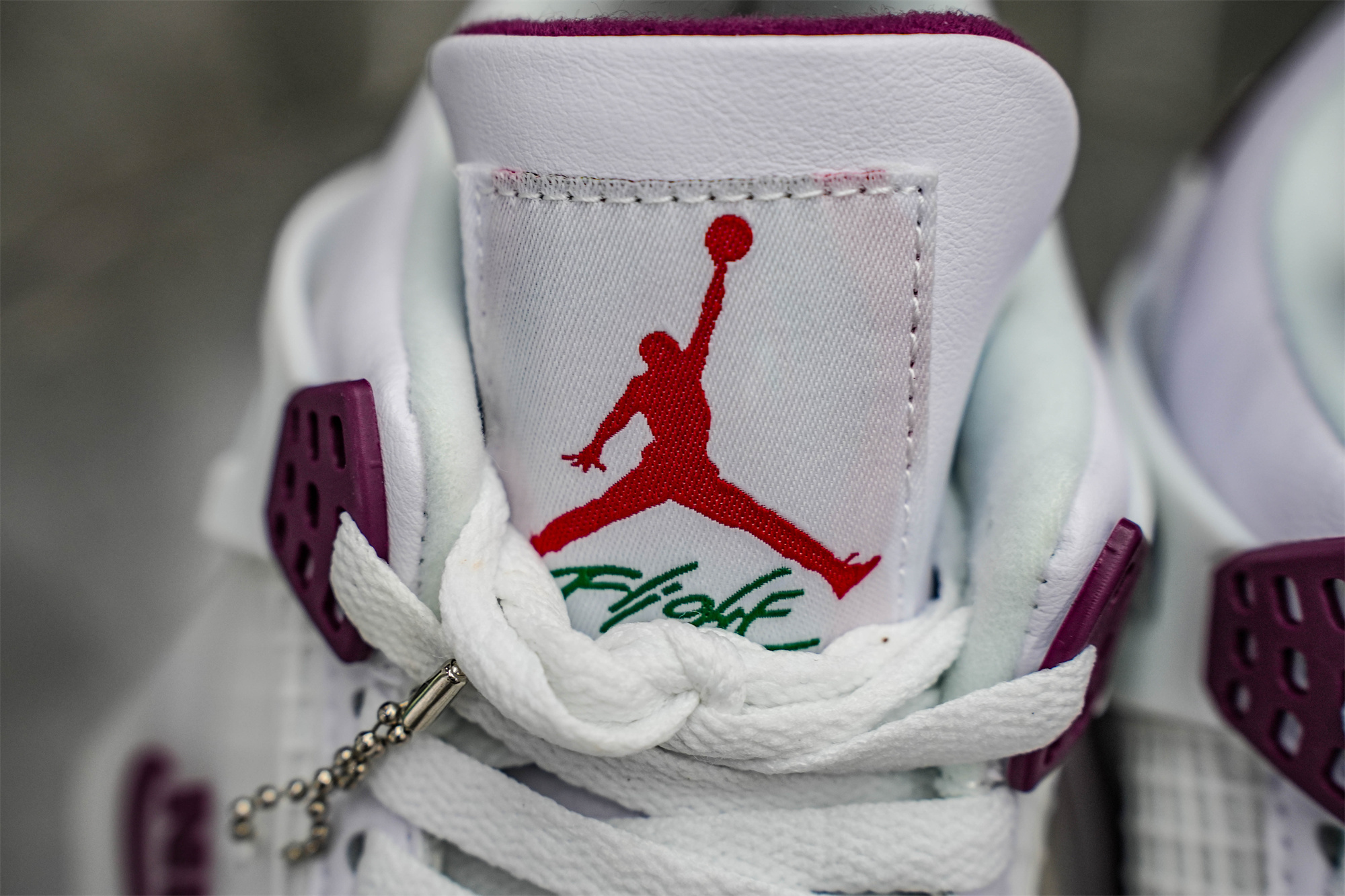 Air Jordan 4 Retro SP X Nike SB Bordeaux Red