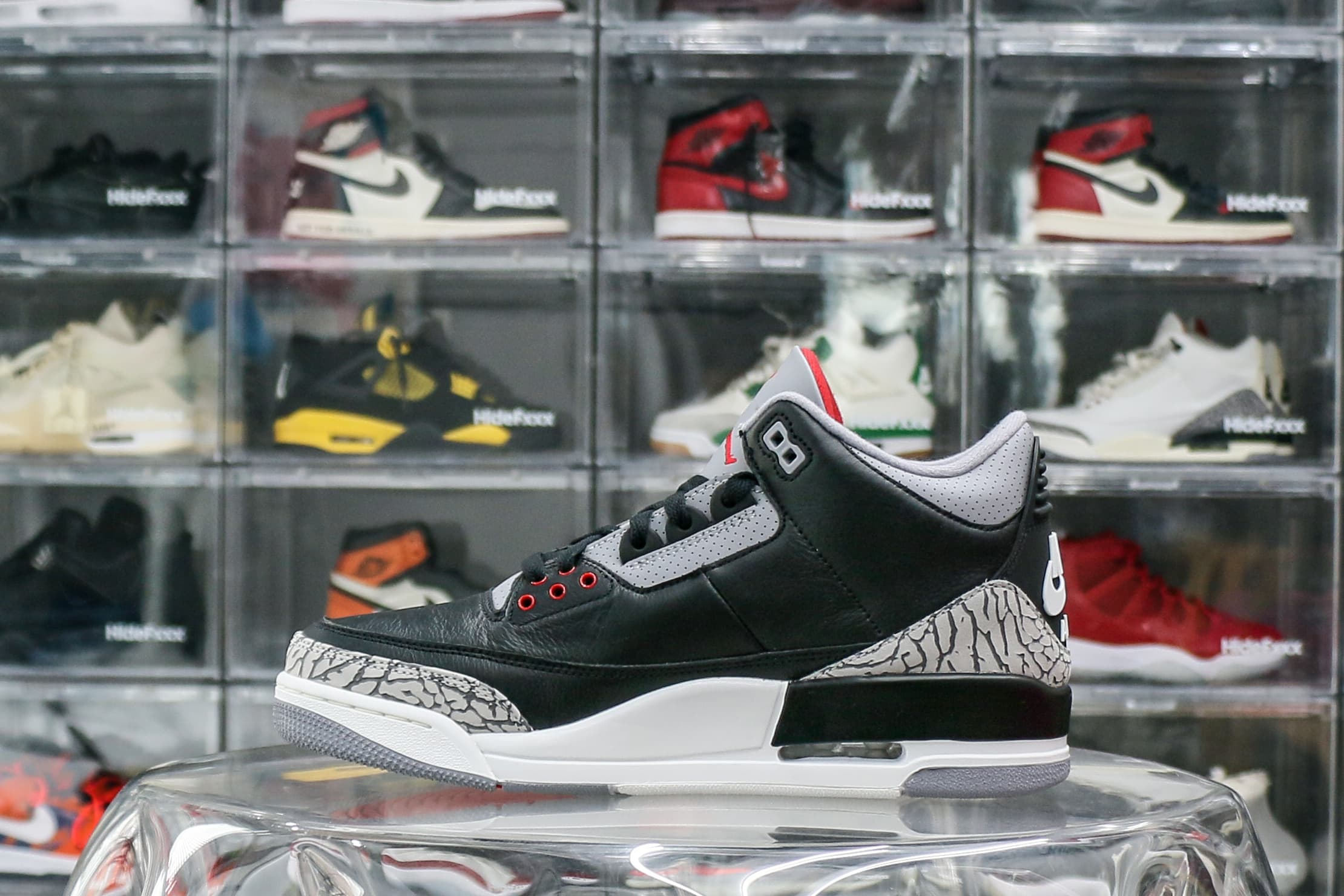 Air Jordan 3 Retro Black Cement Reimagined 2024 (Ln5 A1)