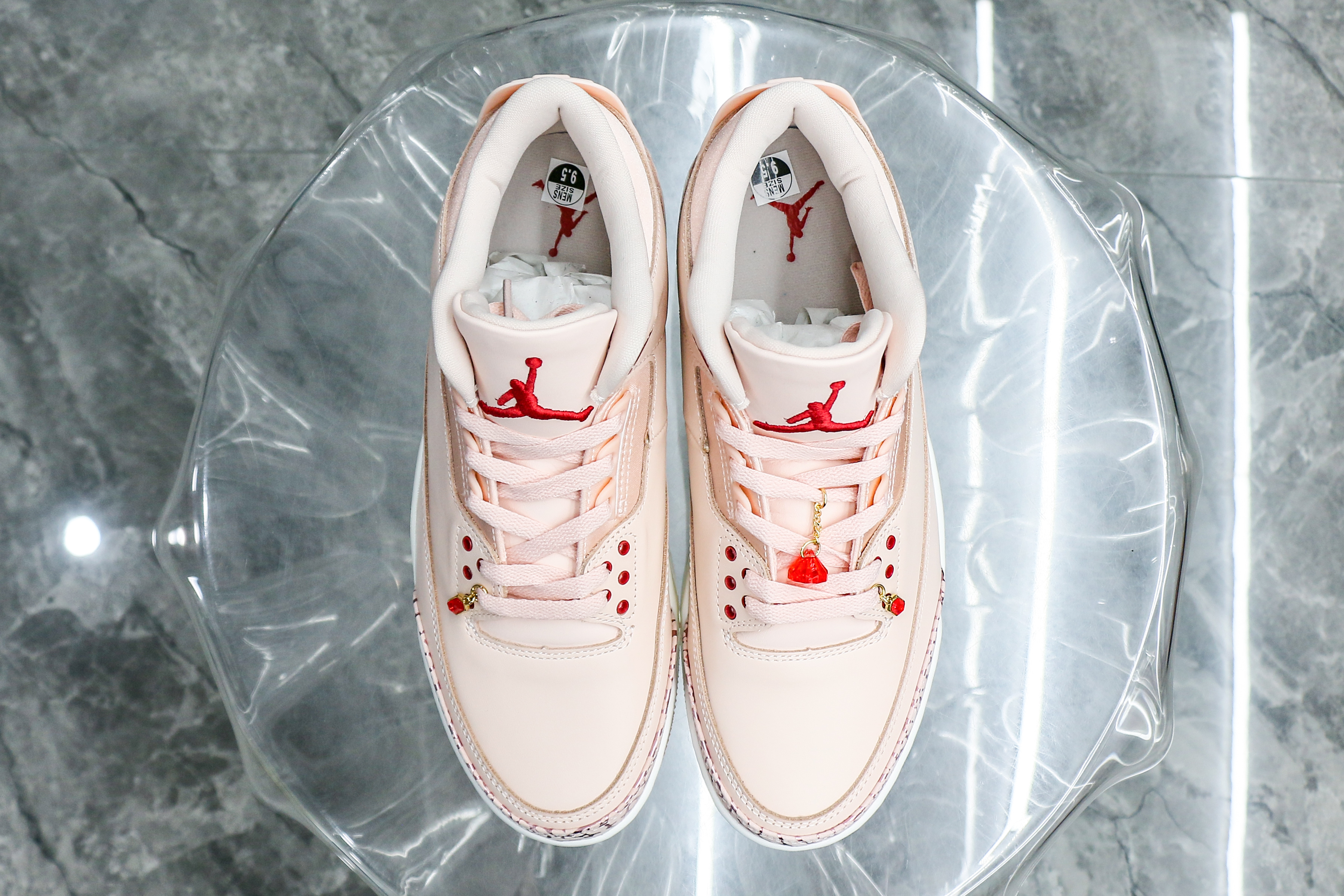 Air Jordan 3 Retro Valentine’s Day WMNS (2025)