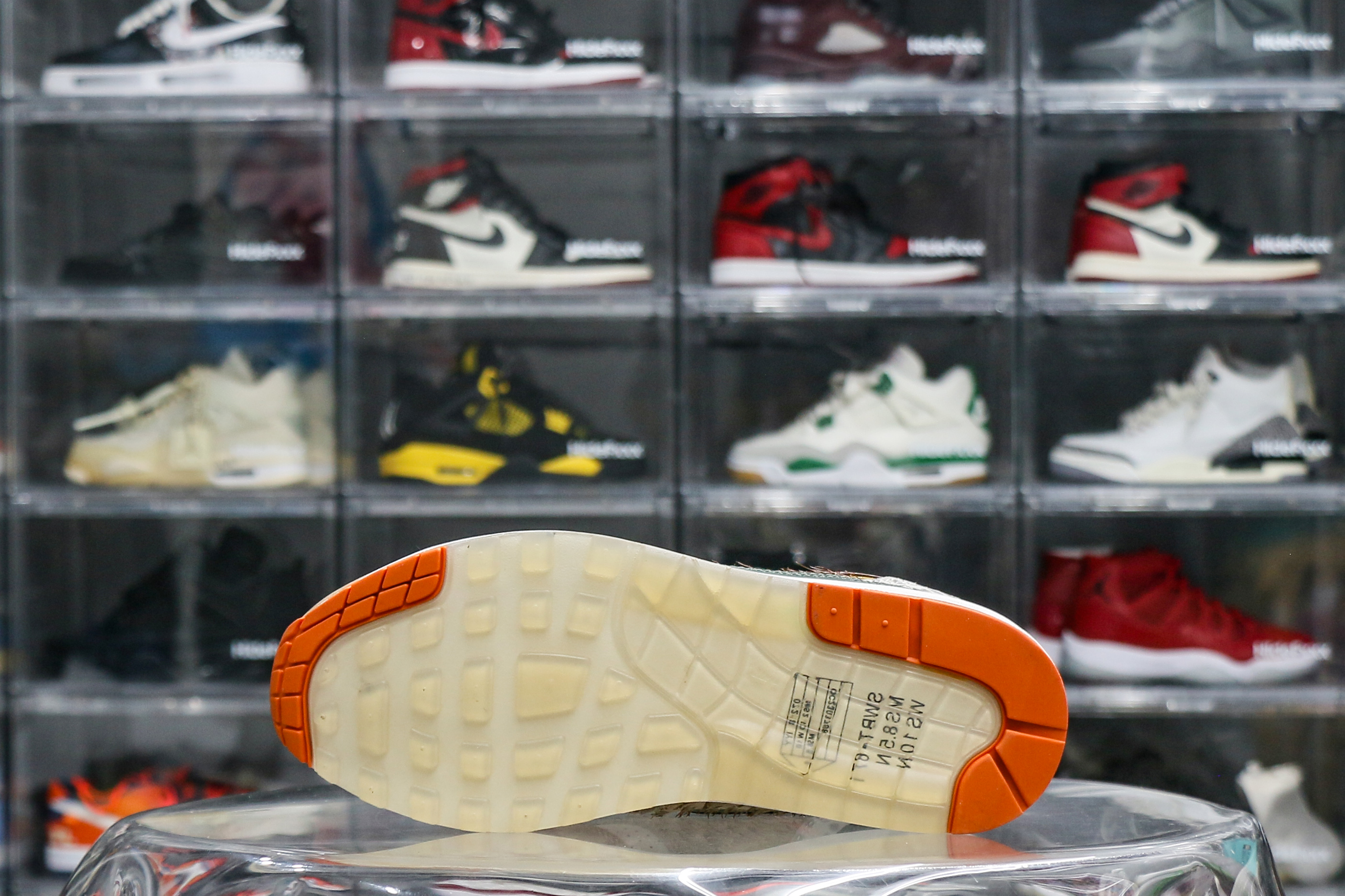 Nike Air Max 1 ’87 Luxe PE University of Oregon