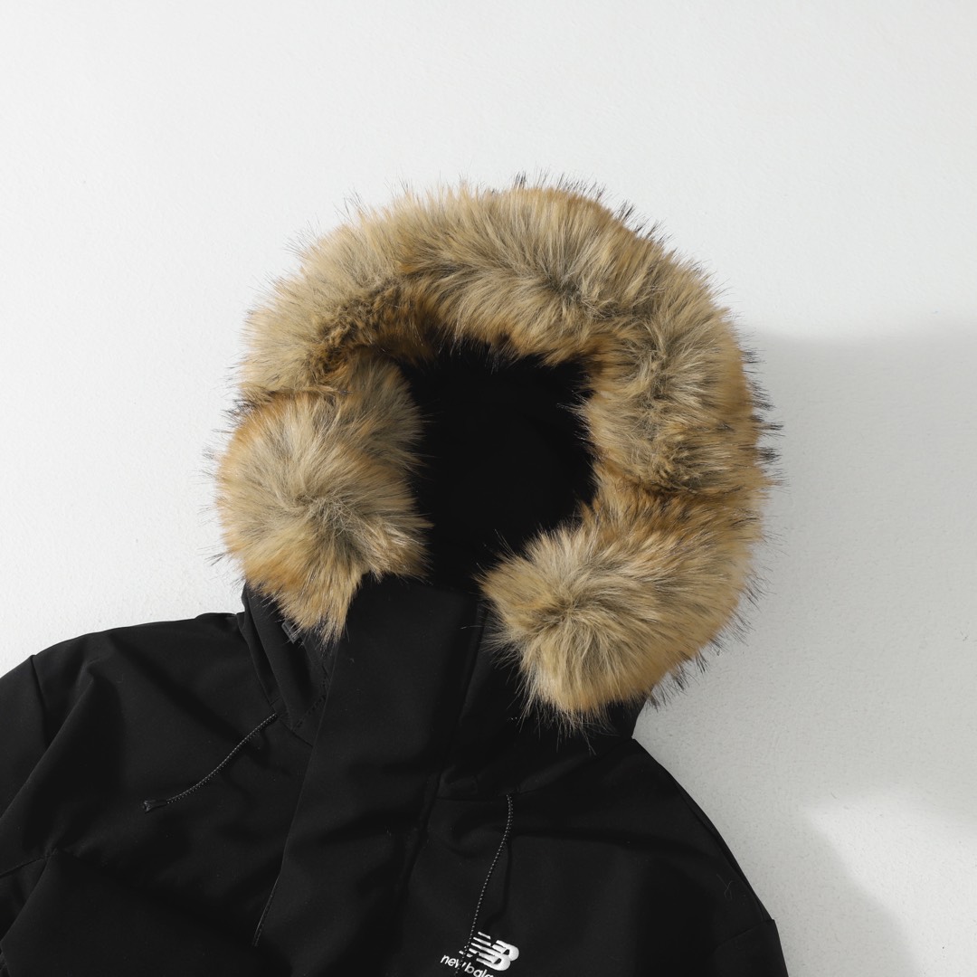 New Balance Solid-color Fur-trimmed Mid-length Hooded Down Jacket